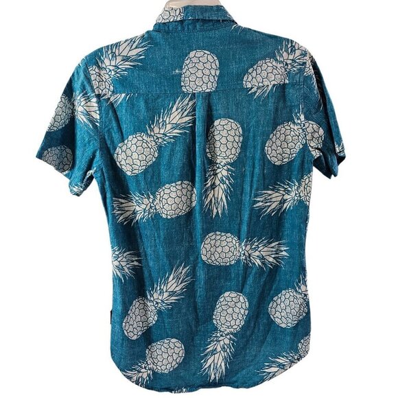 Brooklyn Cloth Men’s Pineapple Print Hawaiian SS Button Down Shirt - Size Small - Picture 3 of 16